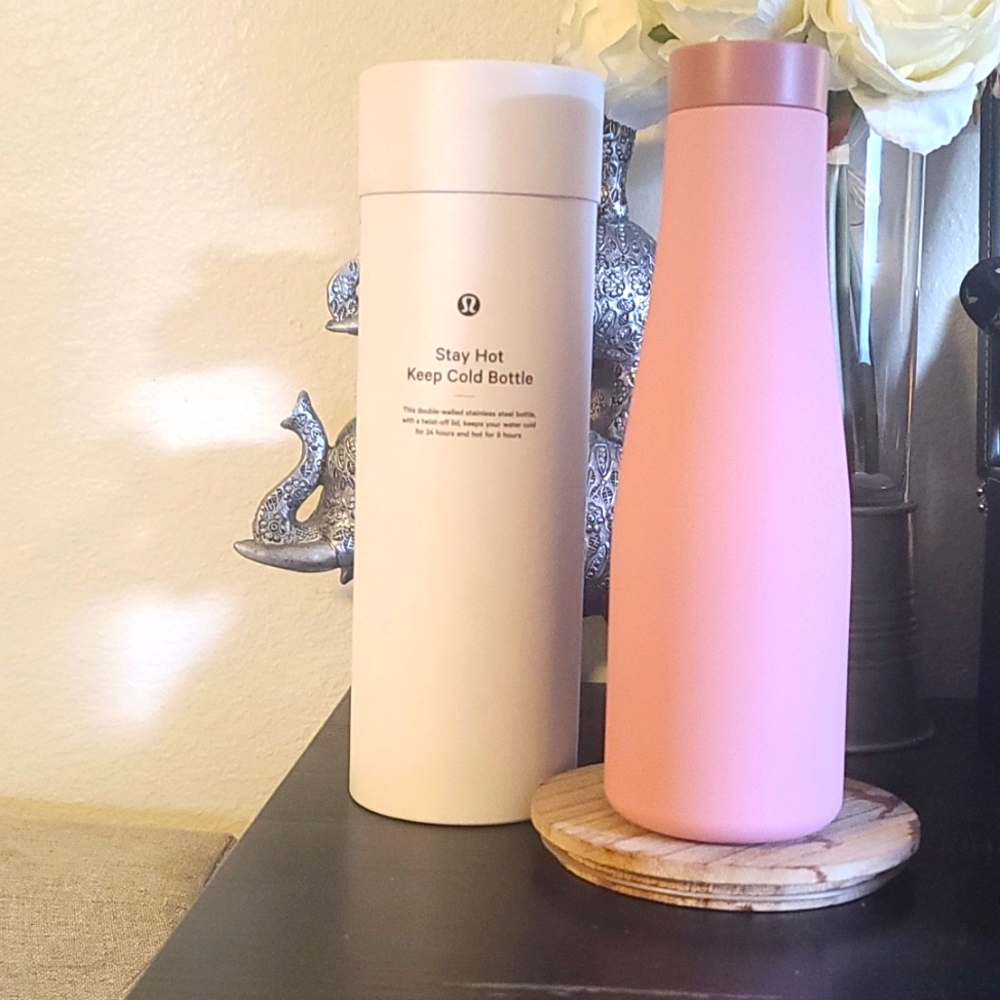 Hot and cold bottle holds 580ml